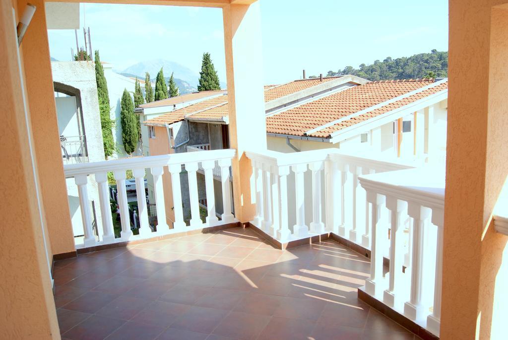 Guesthouse Vila Smilja Подгорица Экстерьер фото