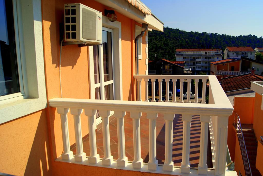 Guesthouse Vila Smilja Подгорица Экстерьер фото
